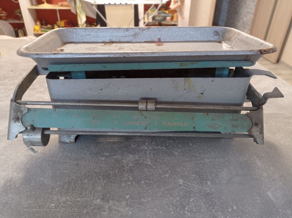 Продам весы  б/у