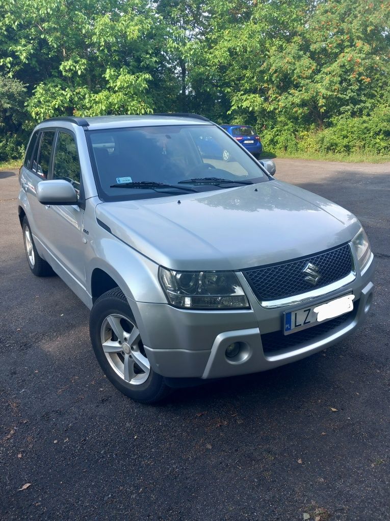 Suzuki Grand Vitara 4X4 1,9 DDiS 130KM