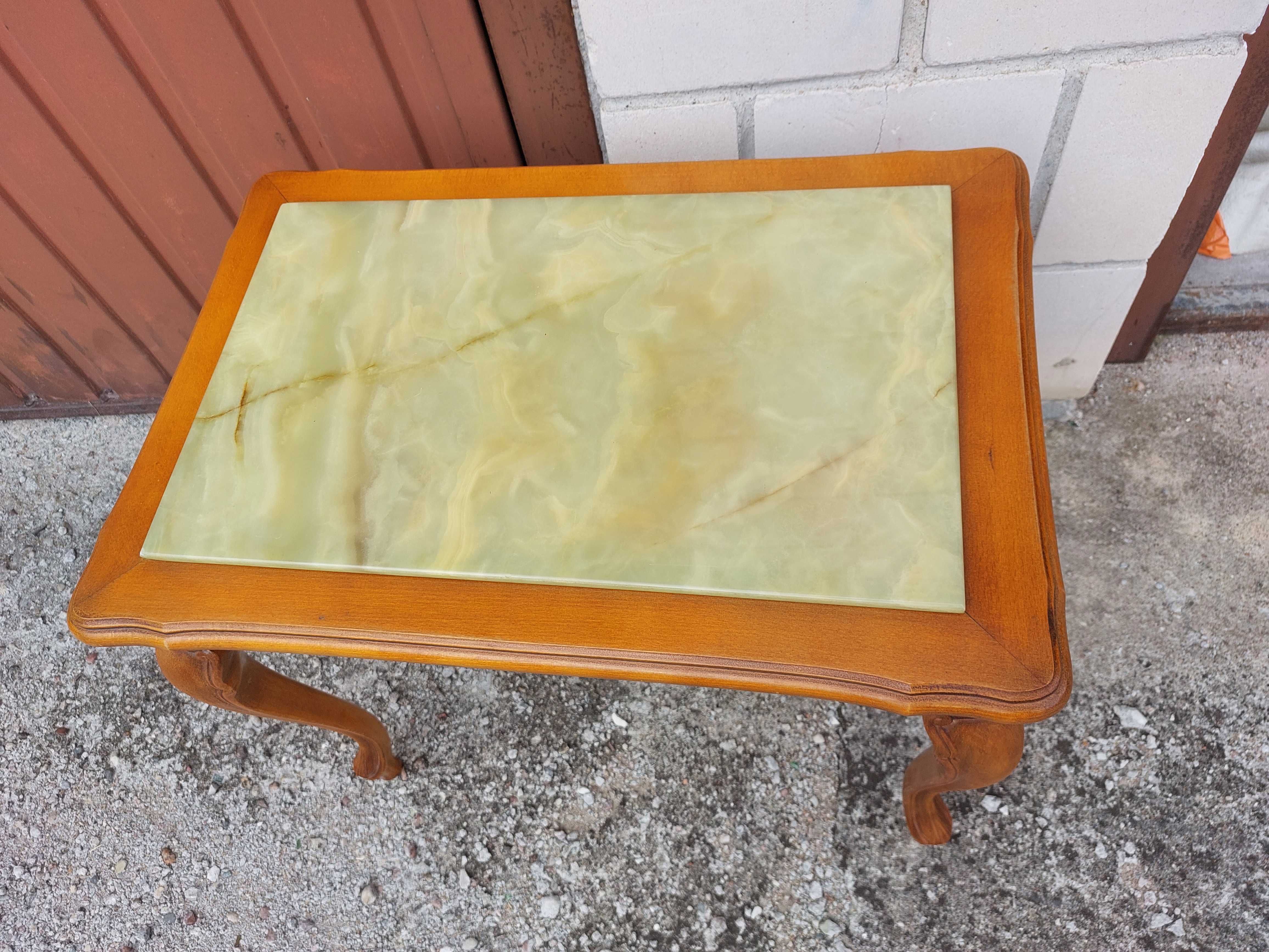 Sttolik, lawa z onyksem ,salon