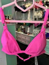 Рожевий купальний топ від Victoria’s Secret