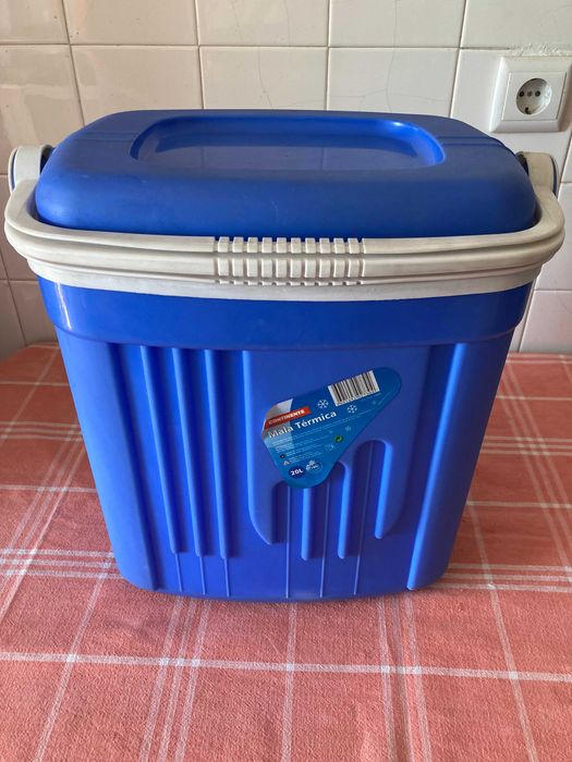 Geleira mala Térmica da marca Continente 20 Litros