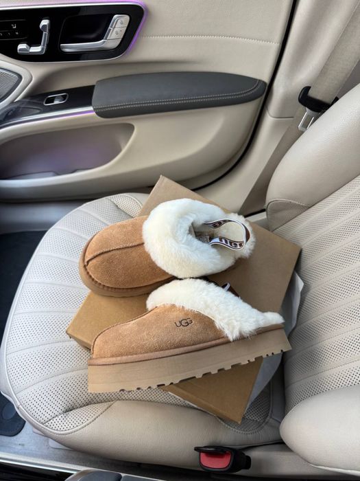 UGG з резинокою.