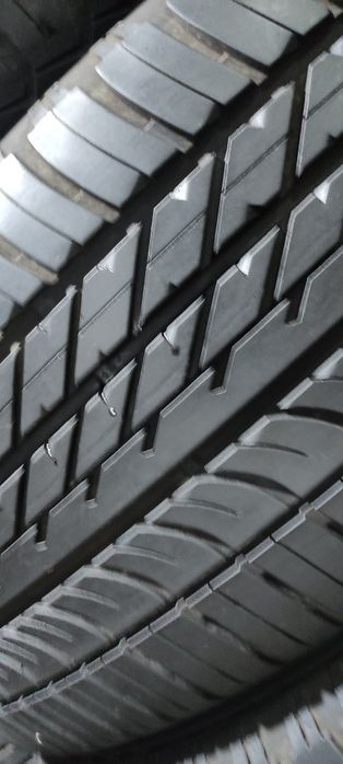 Pneus 245/45/21 Goodyear semi novos