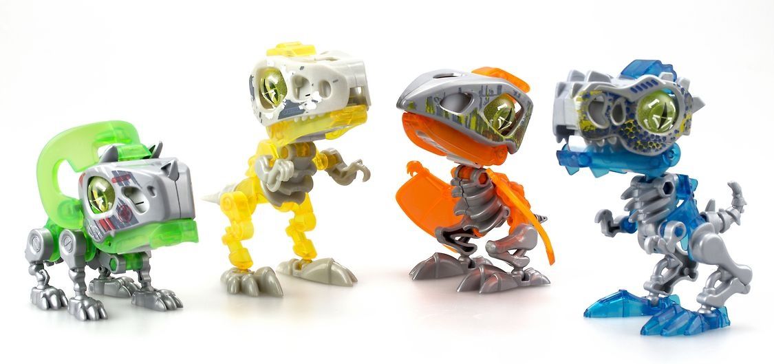 Mega Pack Biopod содержит четырех сборных роботов-динозавров