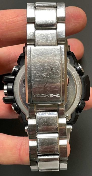 Zegarek Casio G-SHOCK GST-B100D G-Steel Solar Bluetooth