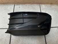 KRATKA PRAWA ZDERZAKA PRZÓD PRZEDNIEGO VW GOLF VIII 8 5H0 R-LINE 5H0853666H