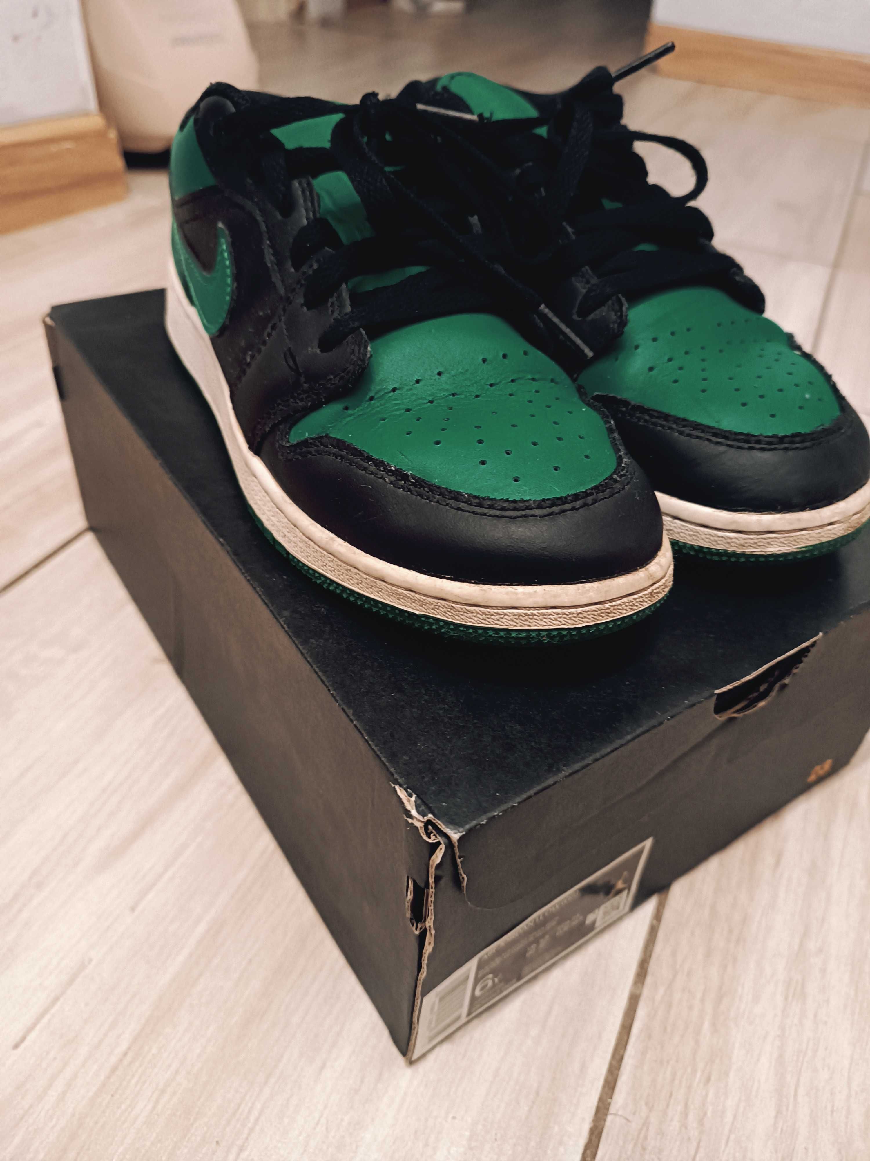 Nike air jordan 1 low green black