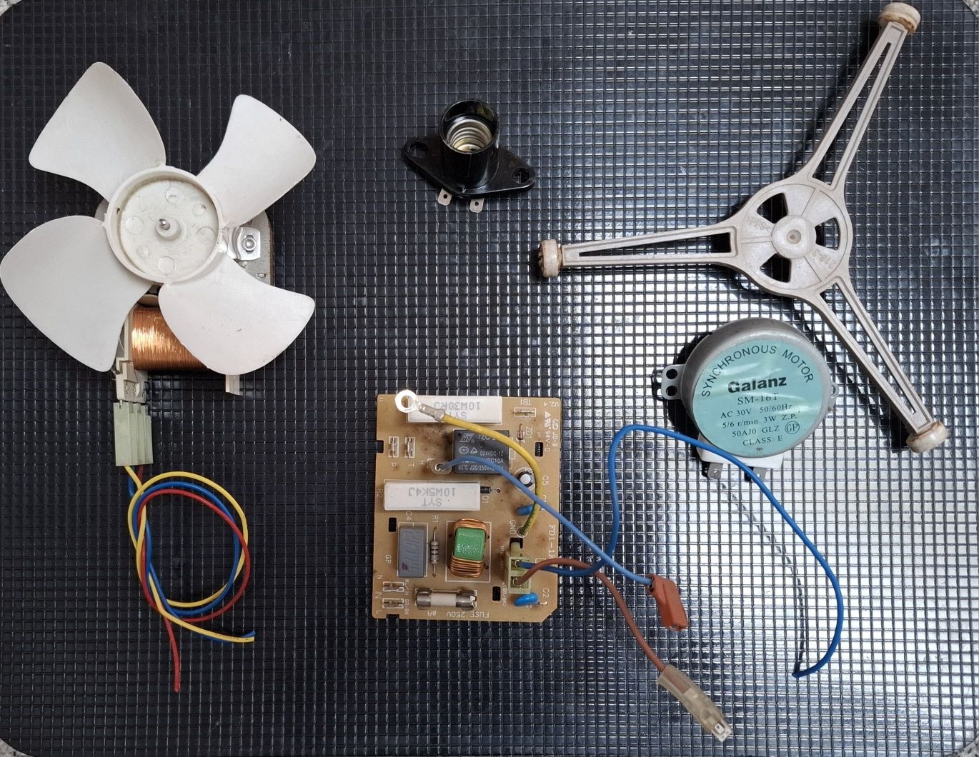 Peças para microondas