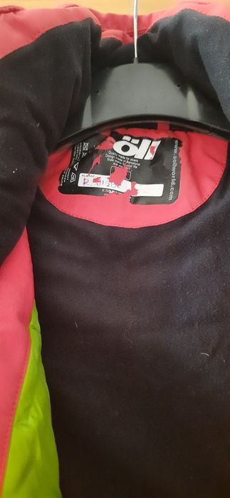 Фирменная куртка с капюшоном. Унисекс