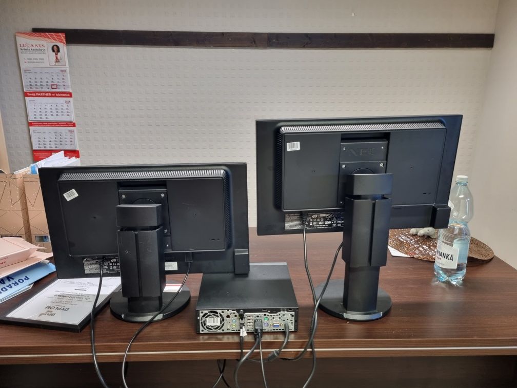 Monitor Nec Multisync AE234WMi