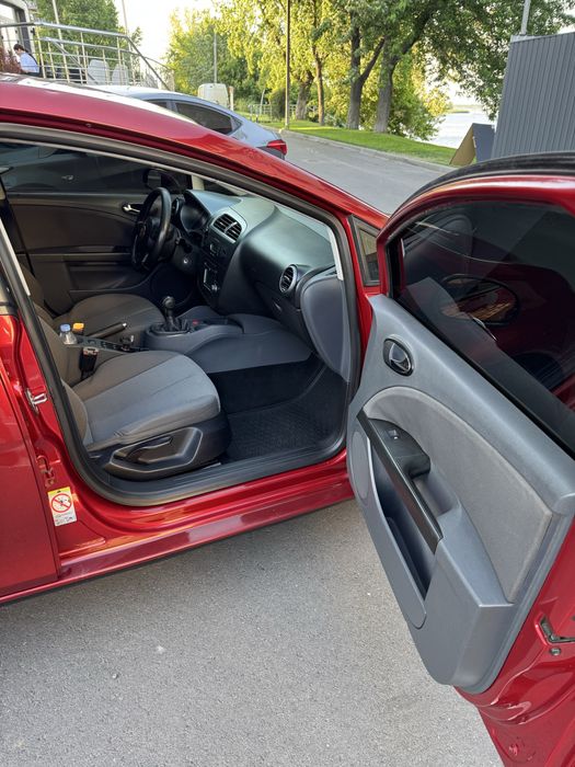 Продам сиат леон