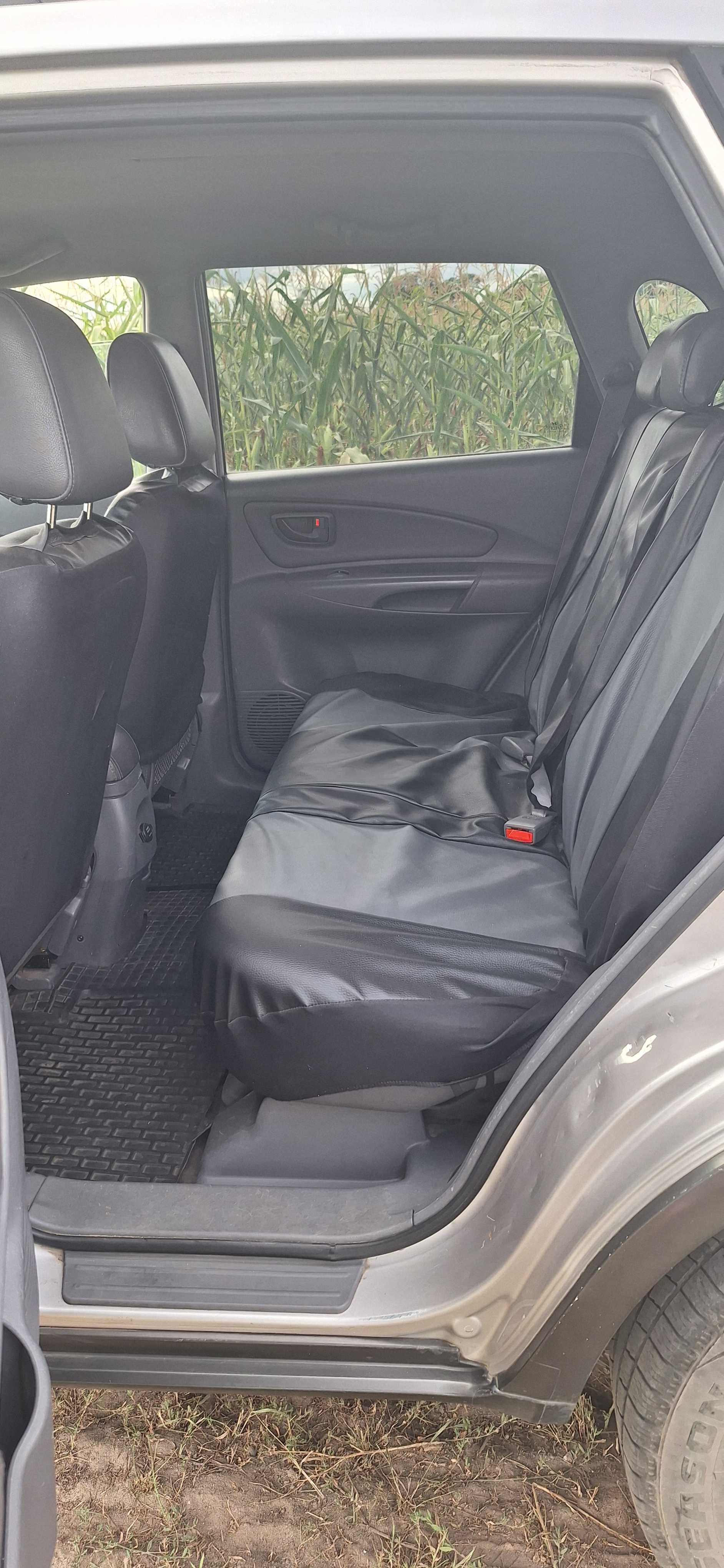 Hyundai tuscon 2005r