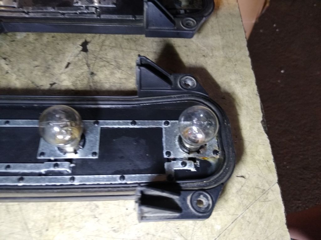 Wkład lampy tył lewy prawy Iveco daily IV oryginał 14-