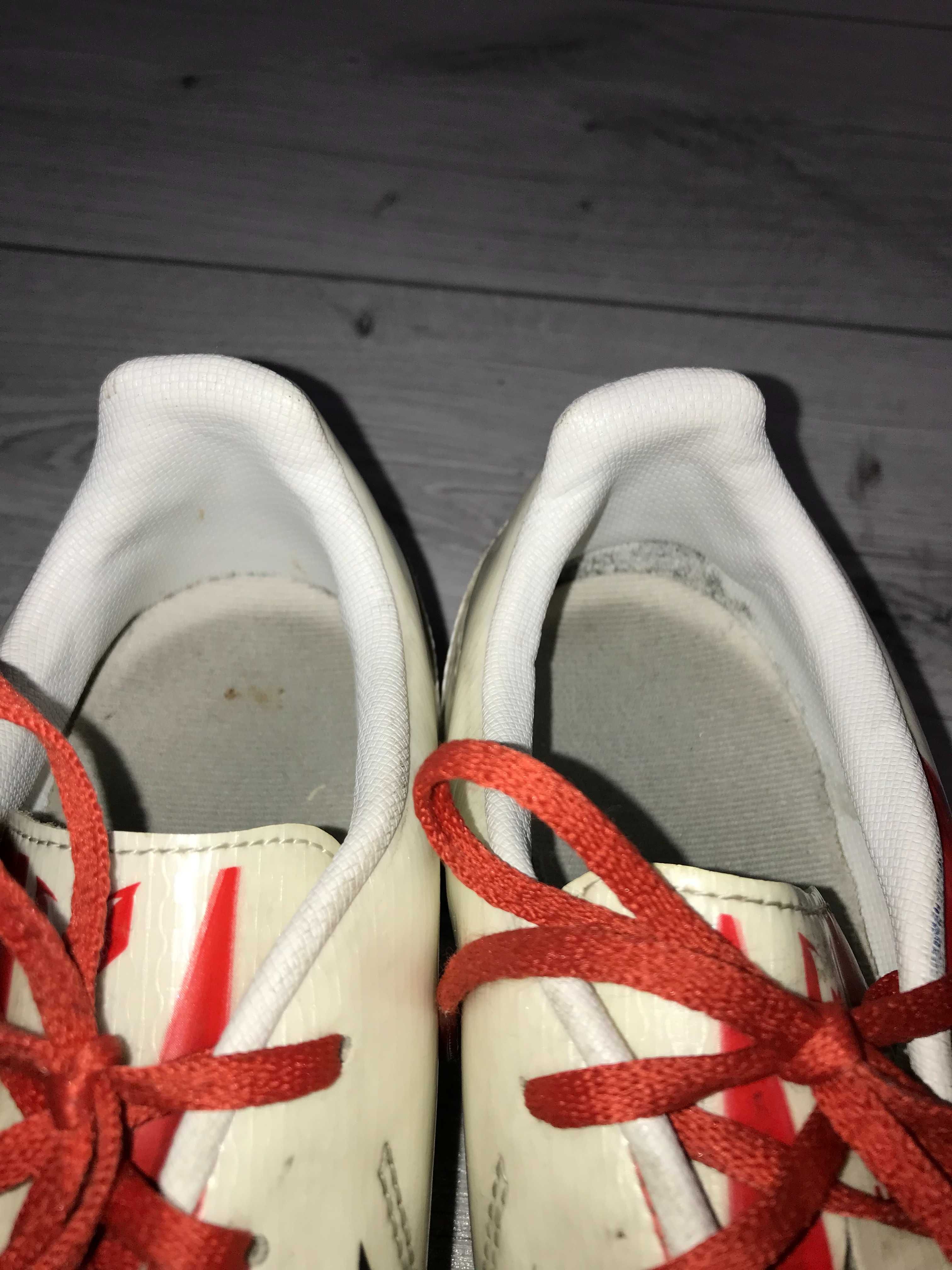 Buty korki Adidas F-10  Messi  rozm. 41,5