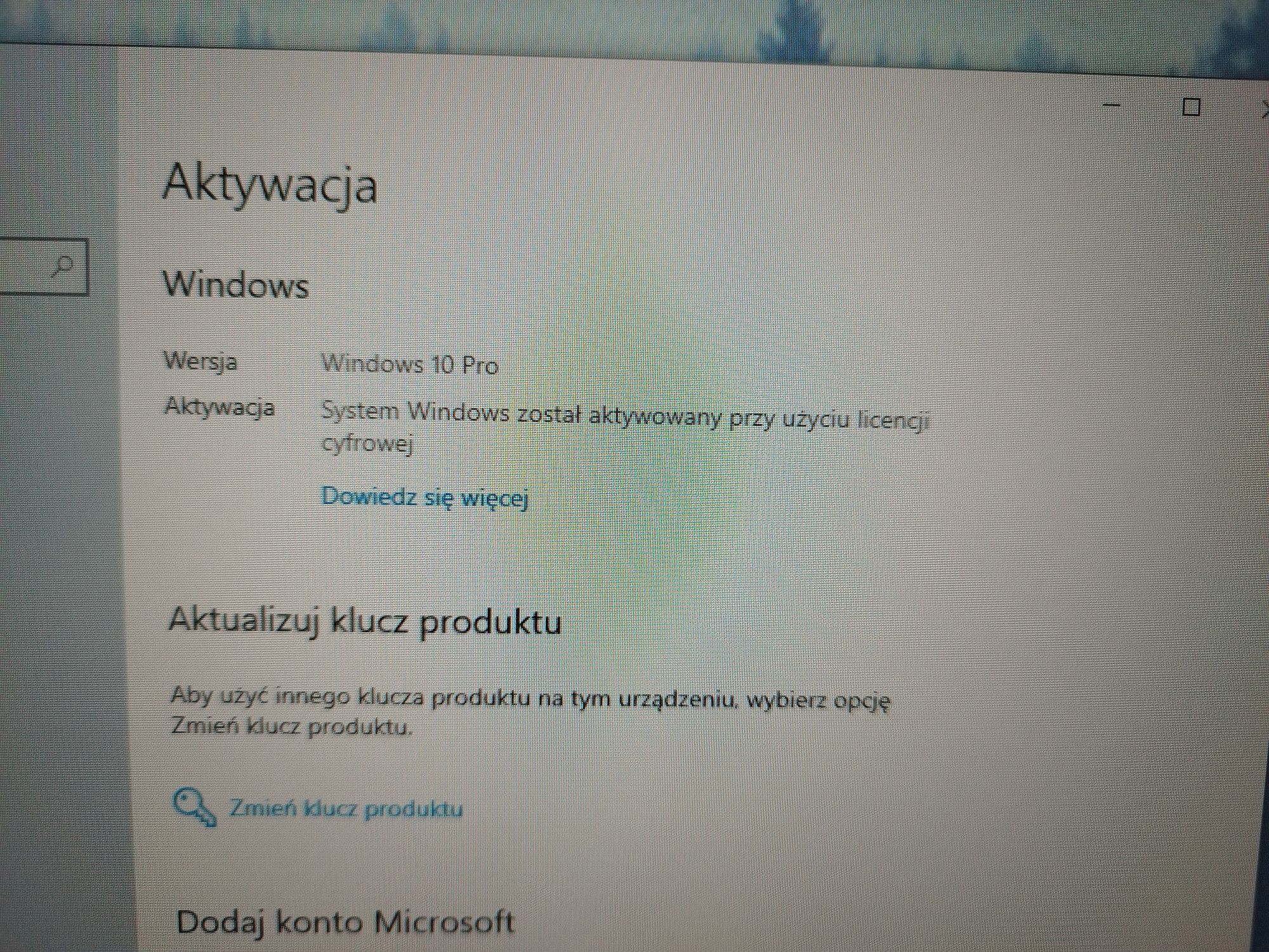 Komputer Xenon i7  16x 2,6GHz.