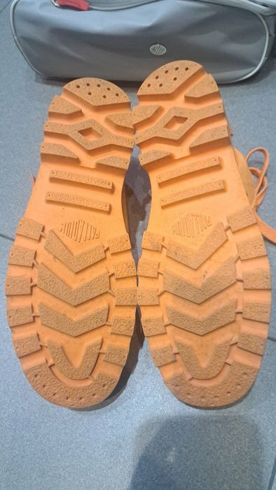 Берці 43 розміру