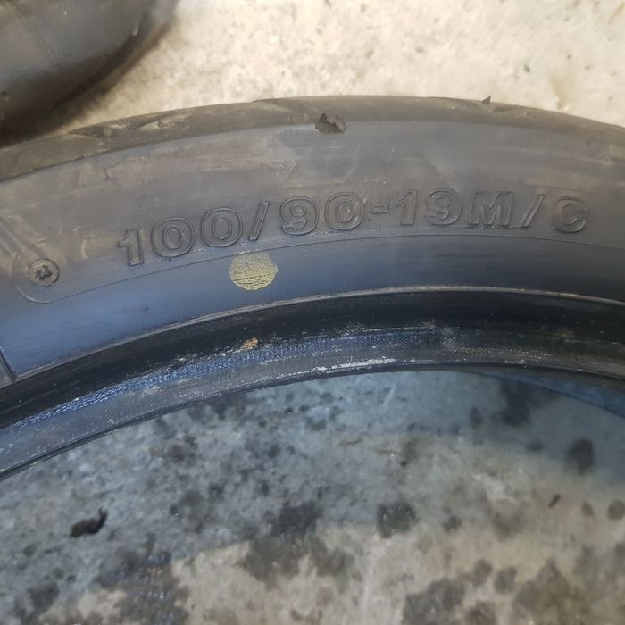 100/90-19 opona motocyklowa przod przednia Bridgestone g701 exedora