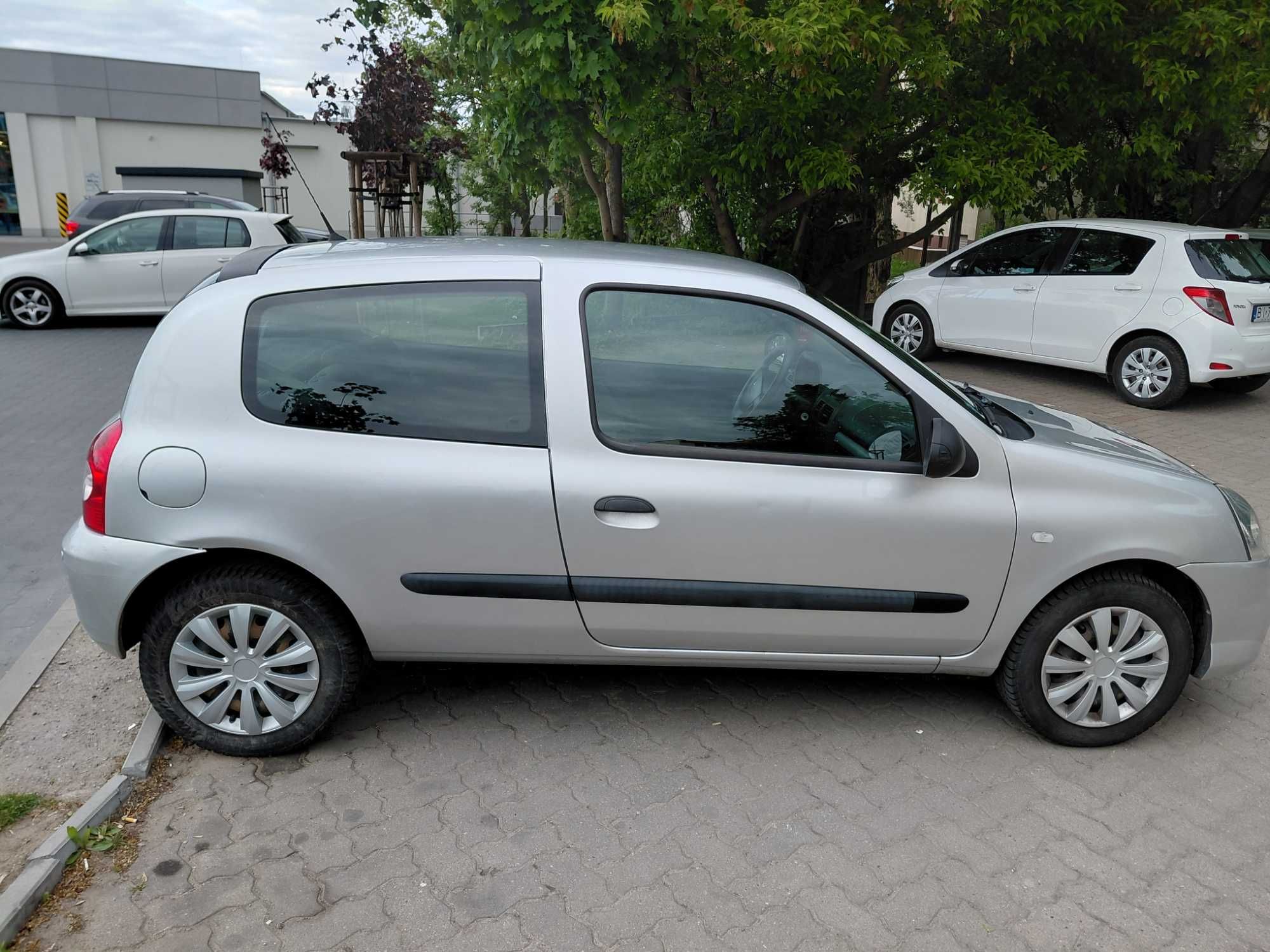 Renault clio campus 2010r.