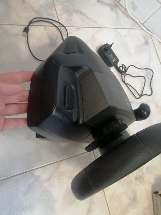 Руль logitech игровой для гонок