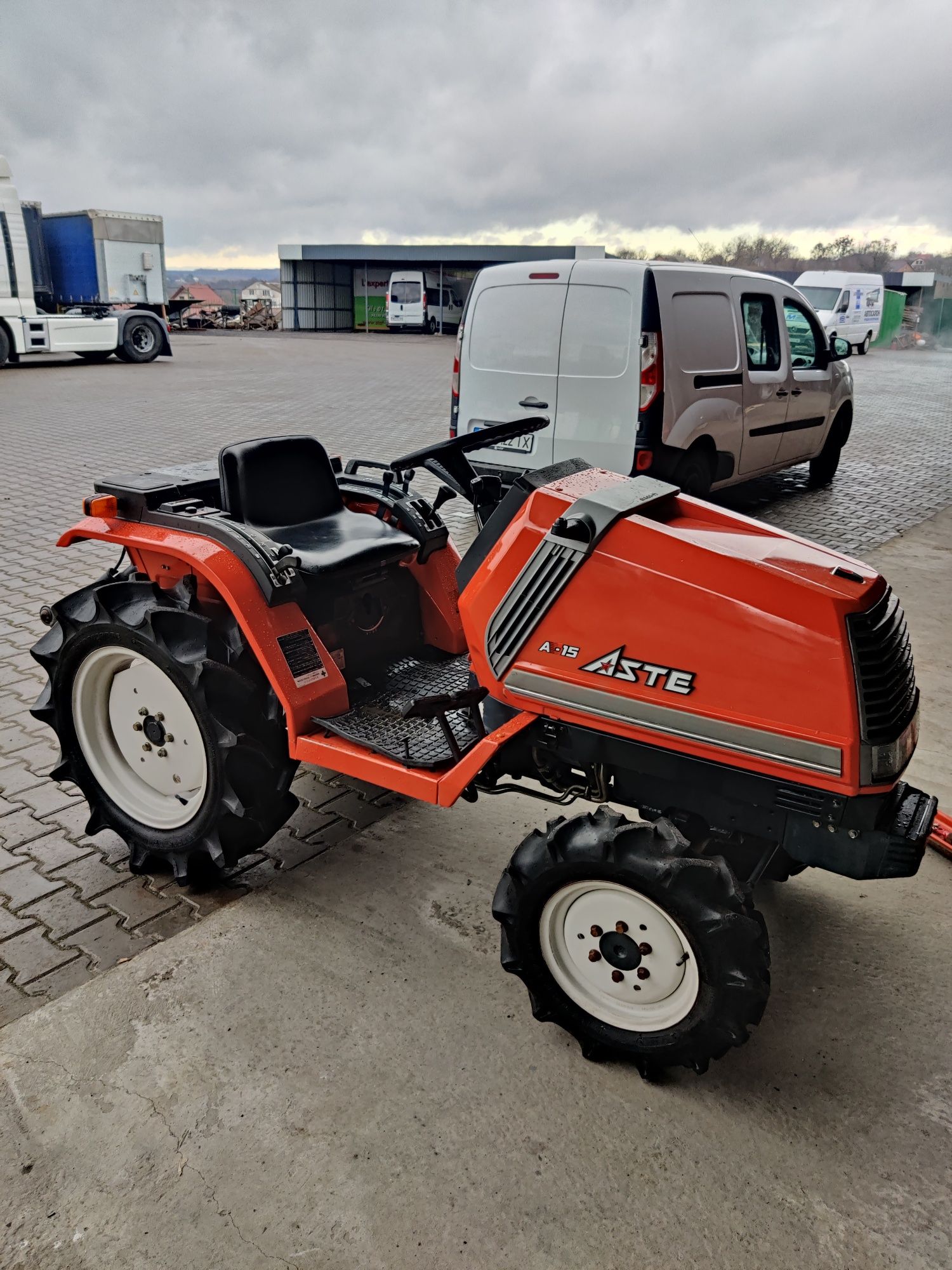 Продам трактор Kubota a 15