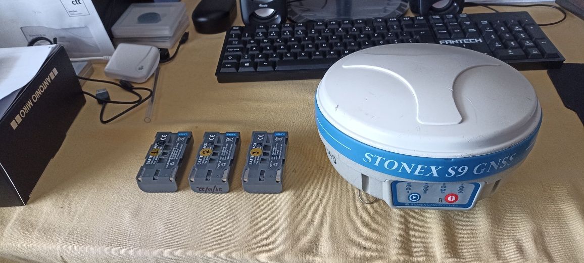 GPS Topografia Stonex S9 GNSS com controladora