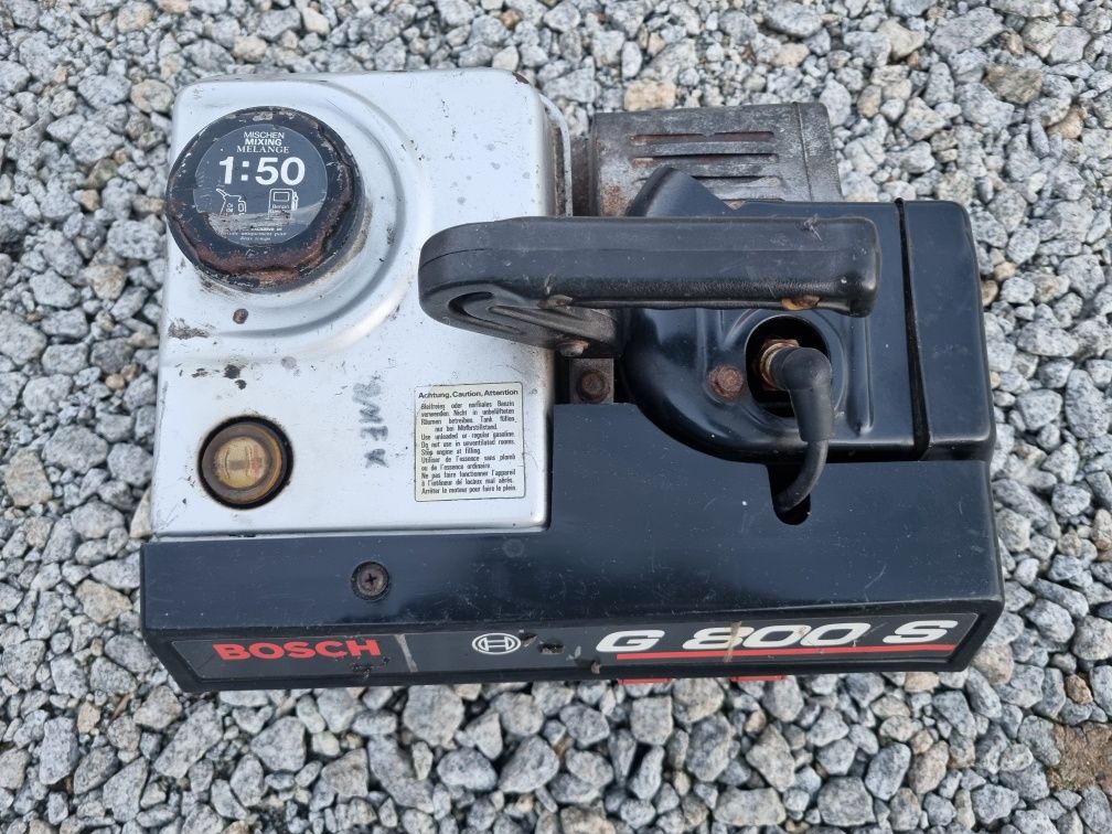 Agregat Generator Prądotwórczy BOSCH G 800 S / Kempingowy AVR , 2-suw