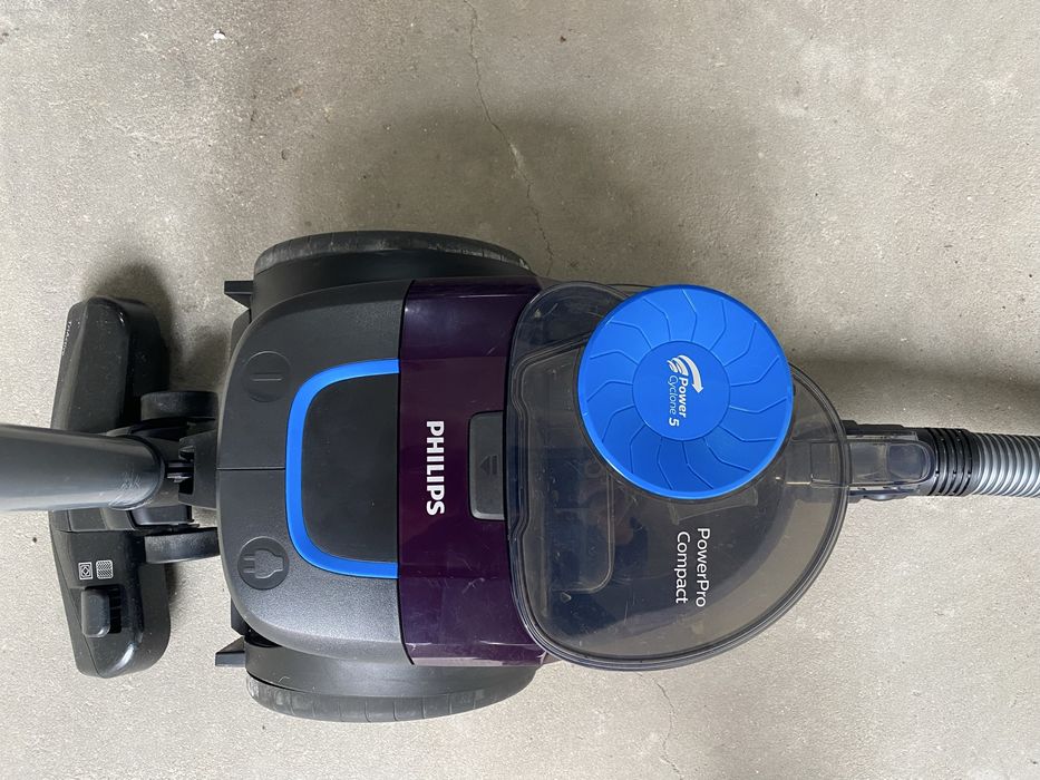 Пилосос FHILIPS PowerCyclone 5