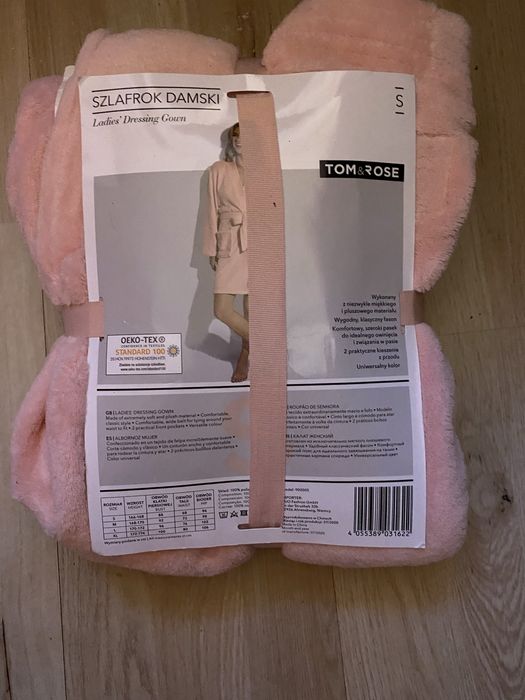 Nowy szlafrok damski s/m