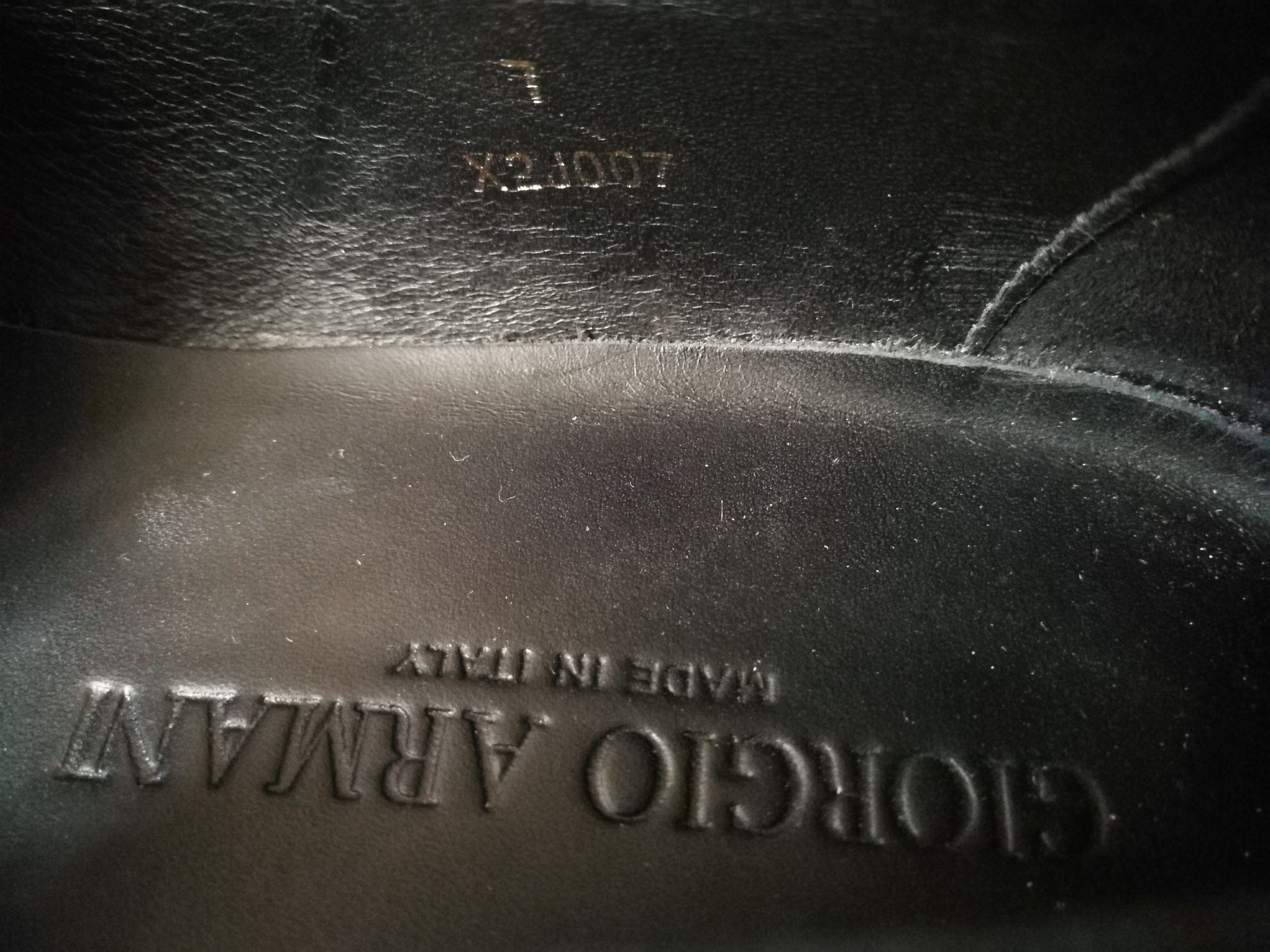 buty GIORGIO ARMANI ( w sprzedaży też- versace gucci prada hugo d&g )