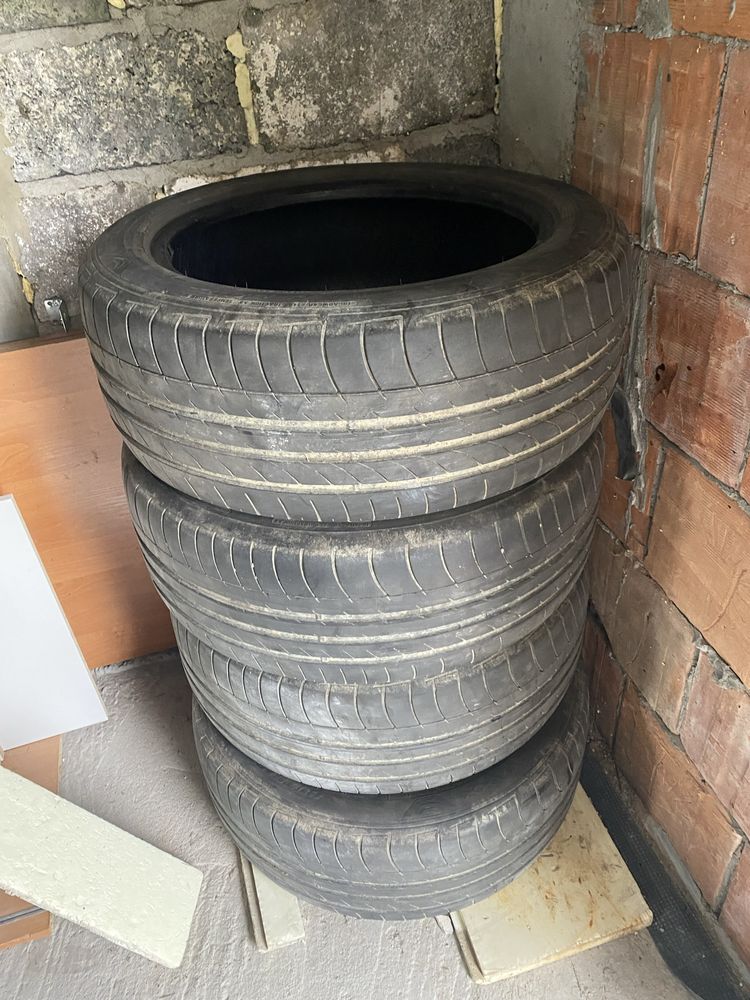 Opony Dunlop Sport Maxx 235/50 R18