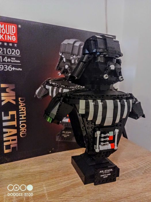Klocki konstrukcyjne hełm popiersie Darth Vader 936el. Mould king