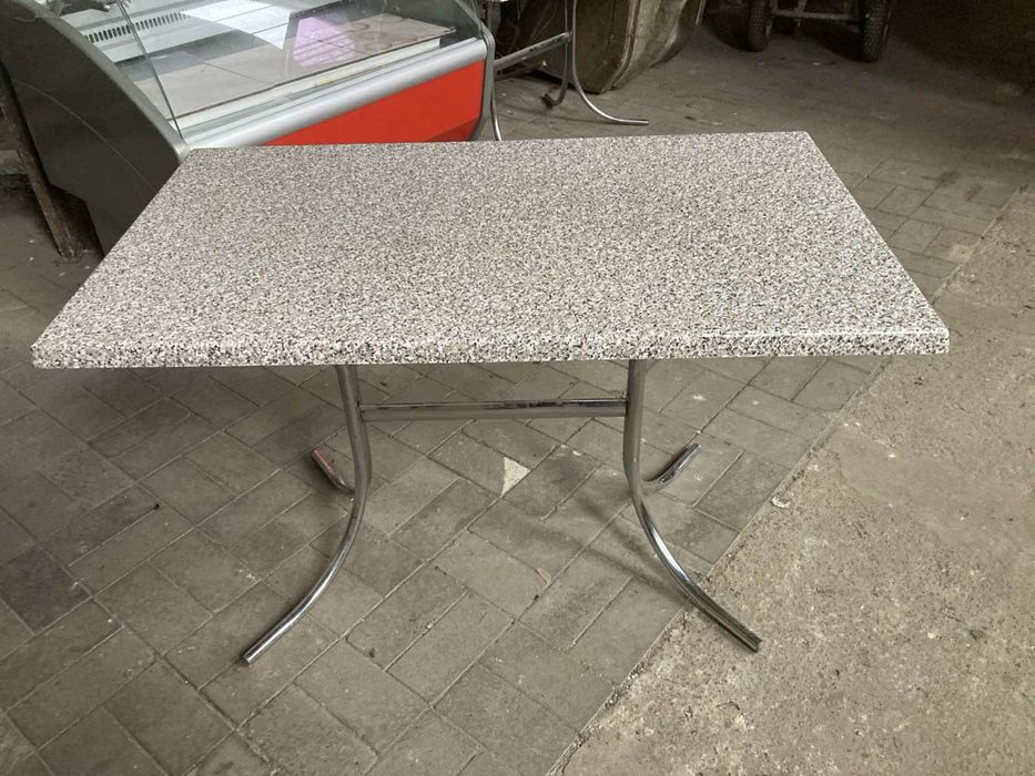 Стіл для кухні, кафе