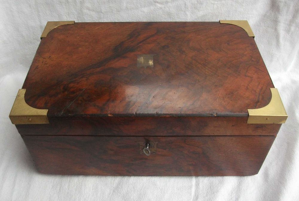 Caixa de escrita antiga vitoriana