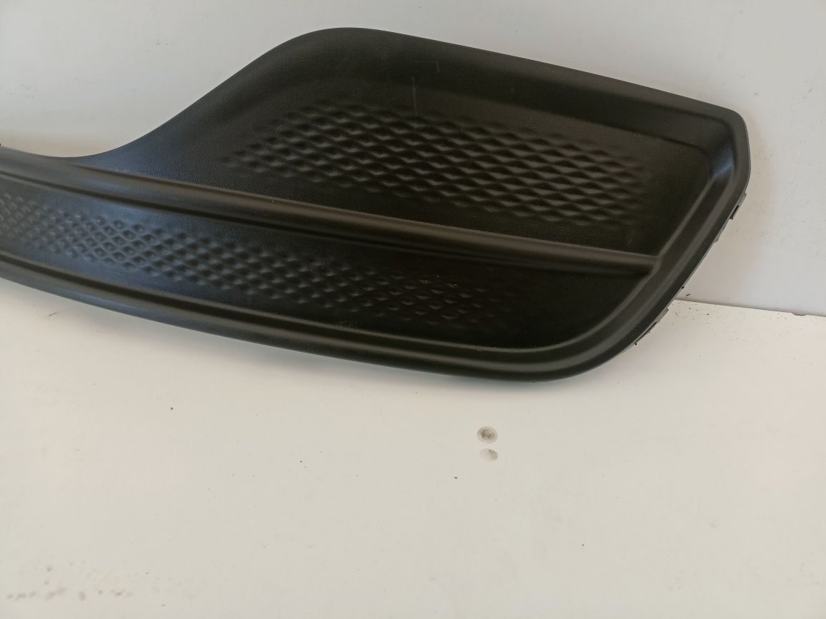 Jeep Compass II 2 lift FL 20- kratka zderzaka prawy przód zaślepka