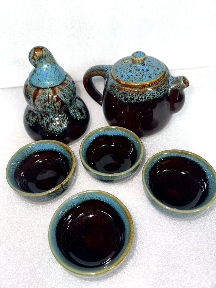 Дорожный набор посуды для чайной церемонии на 4 персоны