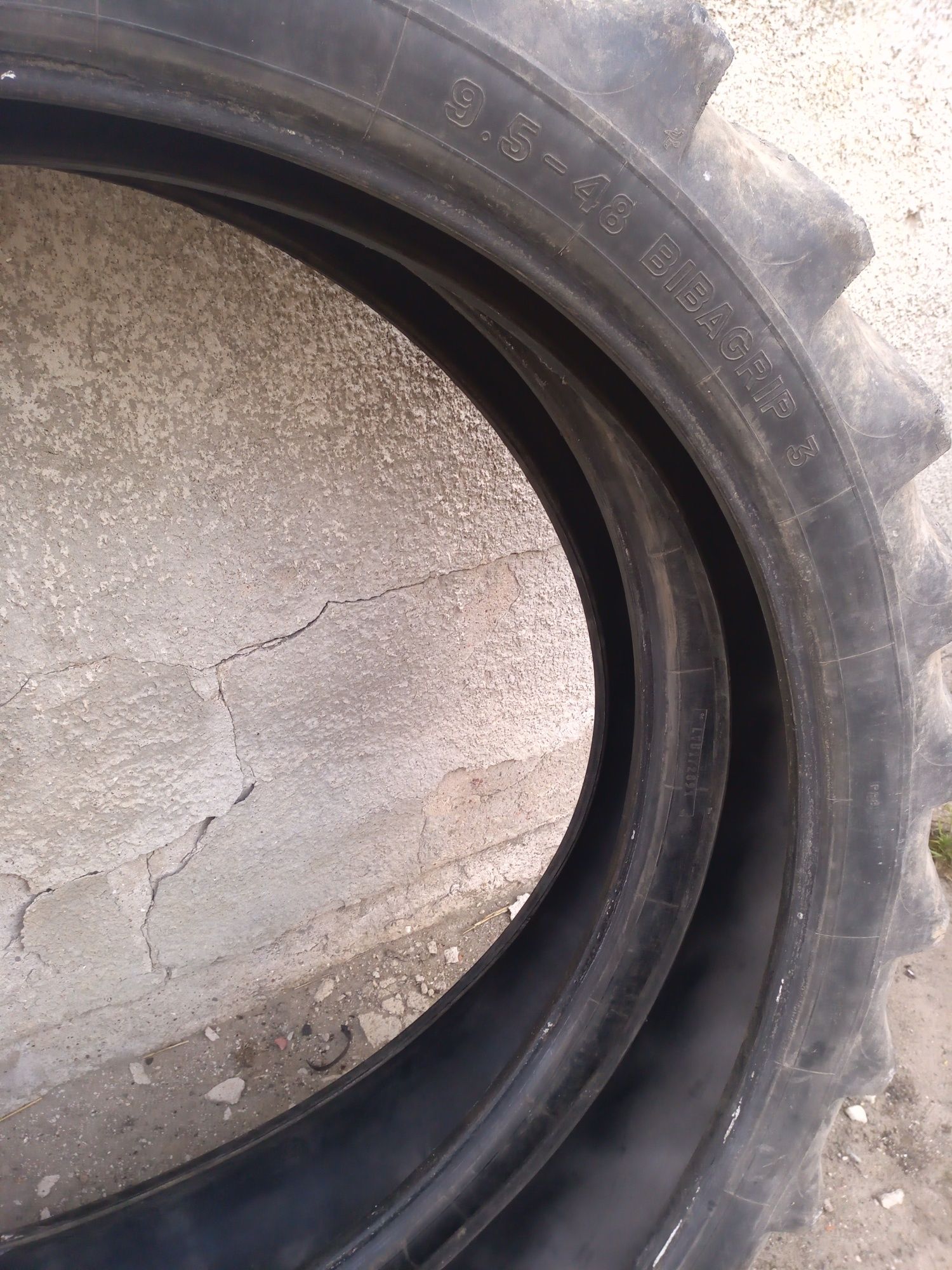 Opony 9.5 R 48 MICHELIN