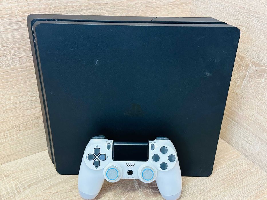 Konsola Sony PS4 Slim 500GB PlayStation 4 Slim 500 GB Opis