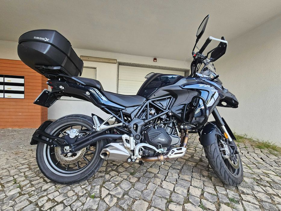 Benelli TRK 502 ABS de 2023 com 9.265 kms, garantia até Fevereiro 2026
