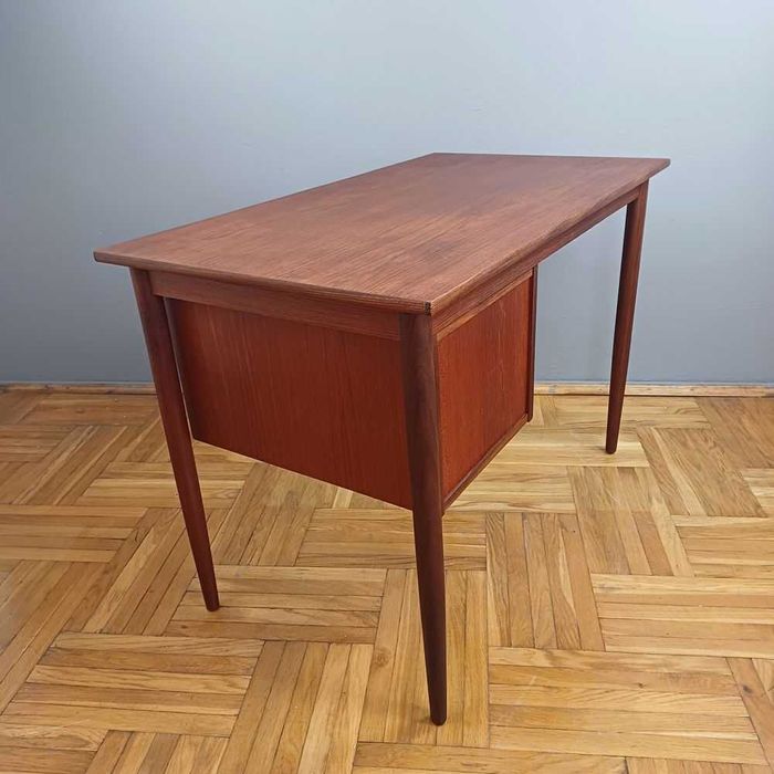 Biurko tekowe Dania lata 70 te