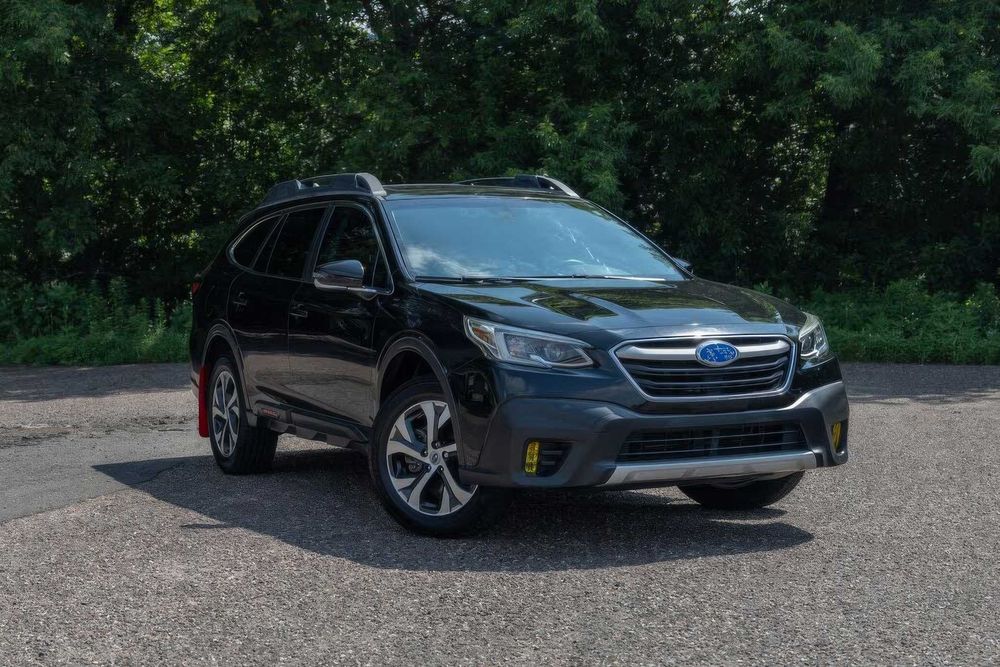 Subaru Outback Limited XT      2020