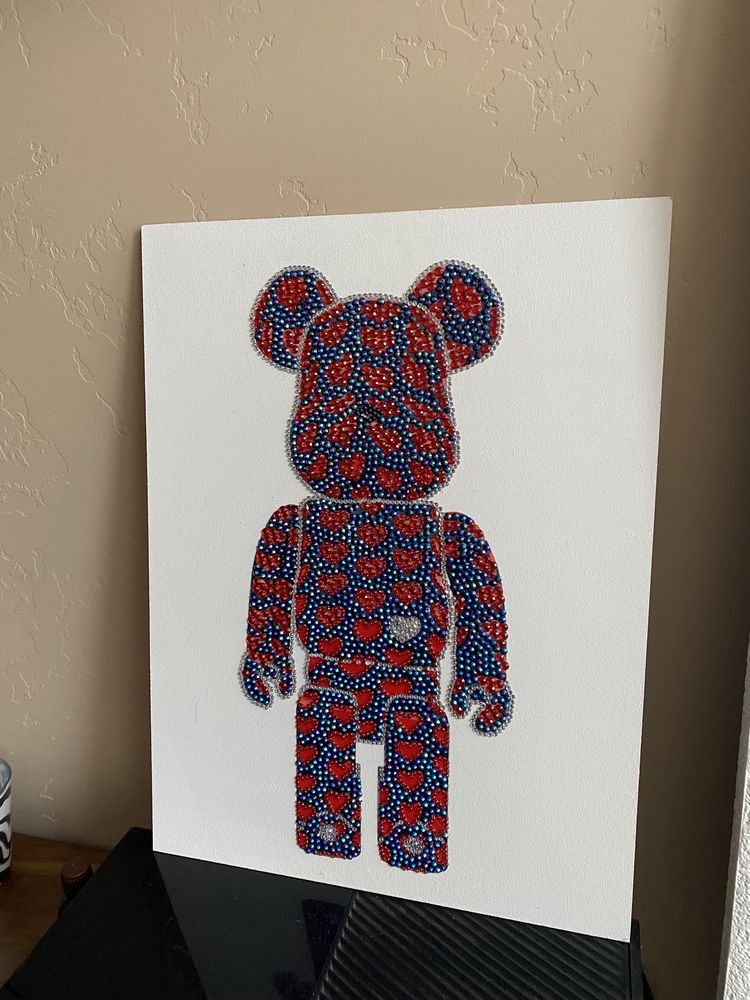 Картина Bearbrick в стразах