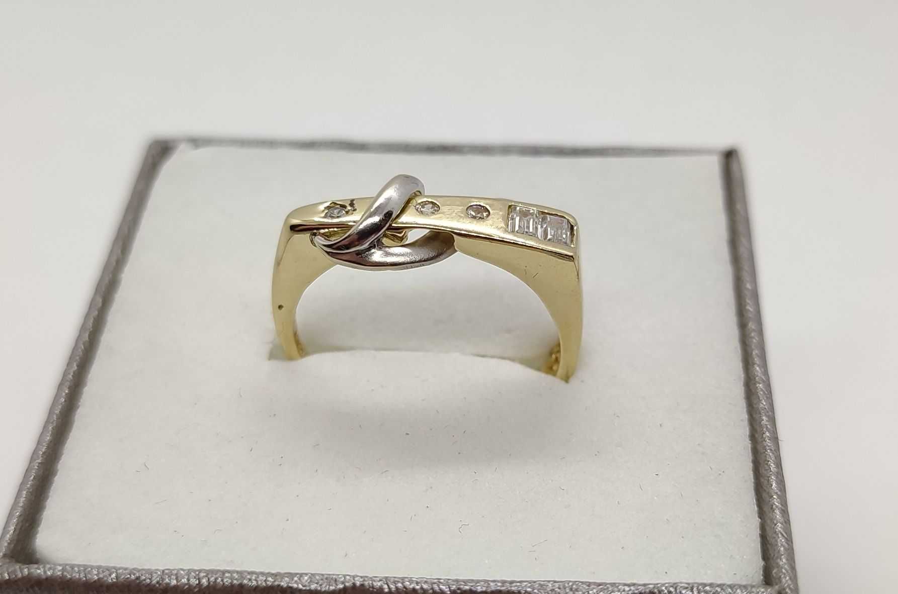 Przepiękny biało - złoty pierścionek 3,66g p585 r.16 / LID złoto
