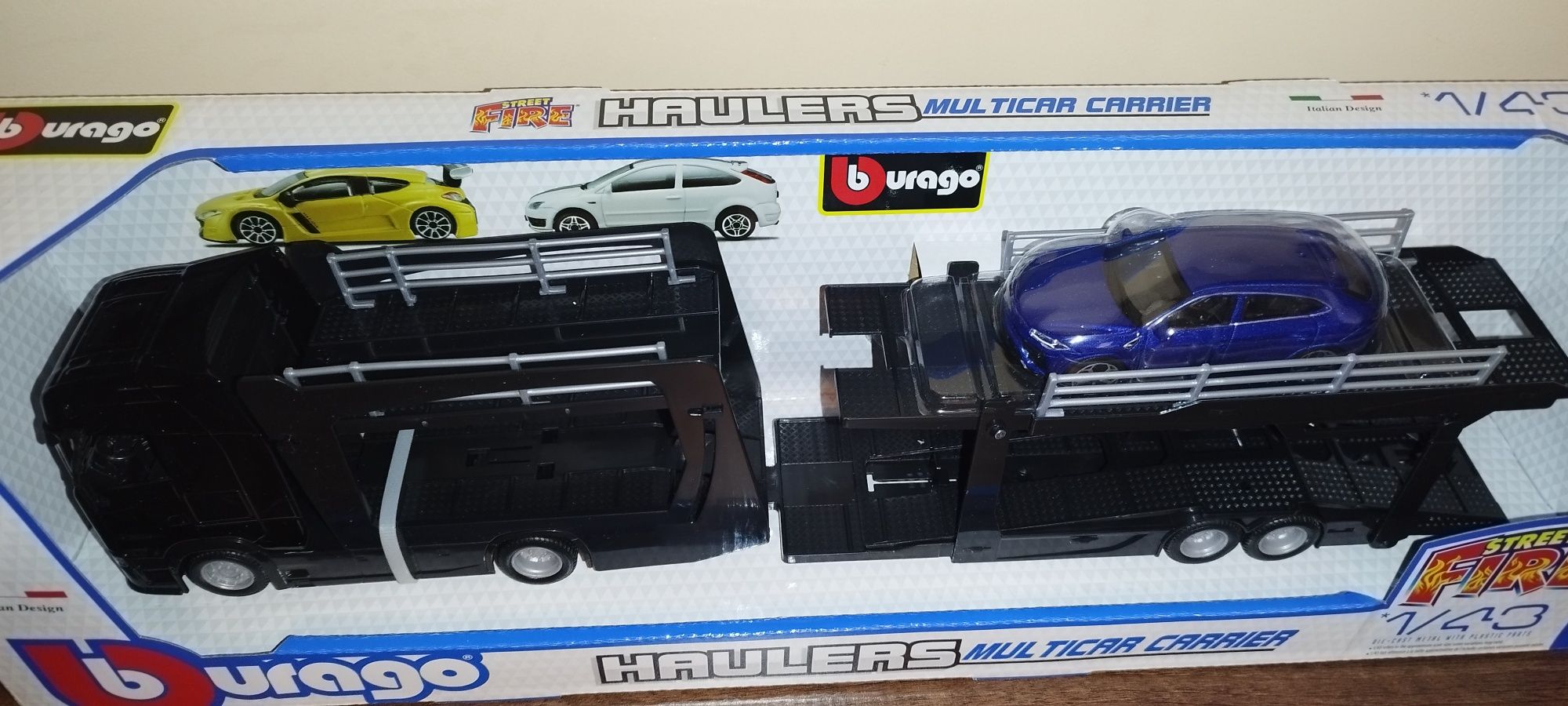 Bburago Street Fire Laweta Scania 770 S Black, skala 1:43 Burago.