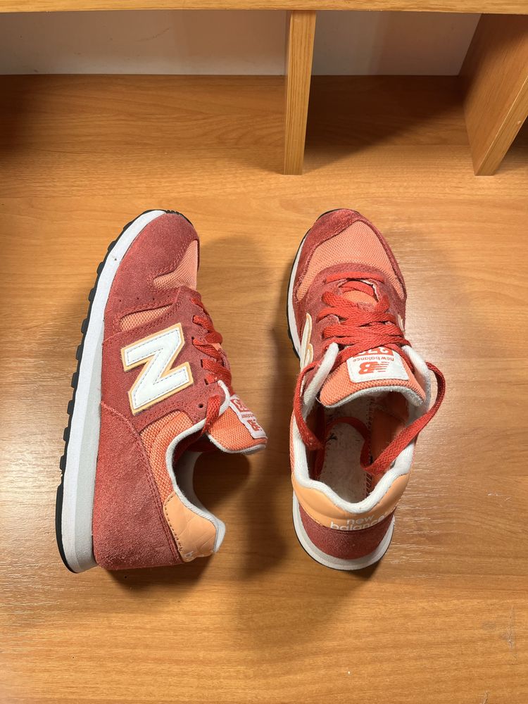 кросівки new balance 373