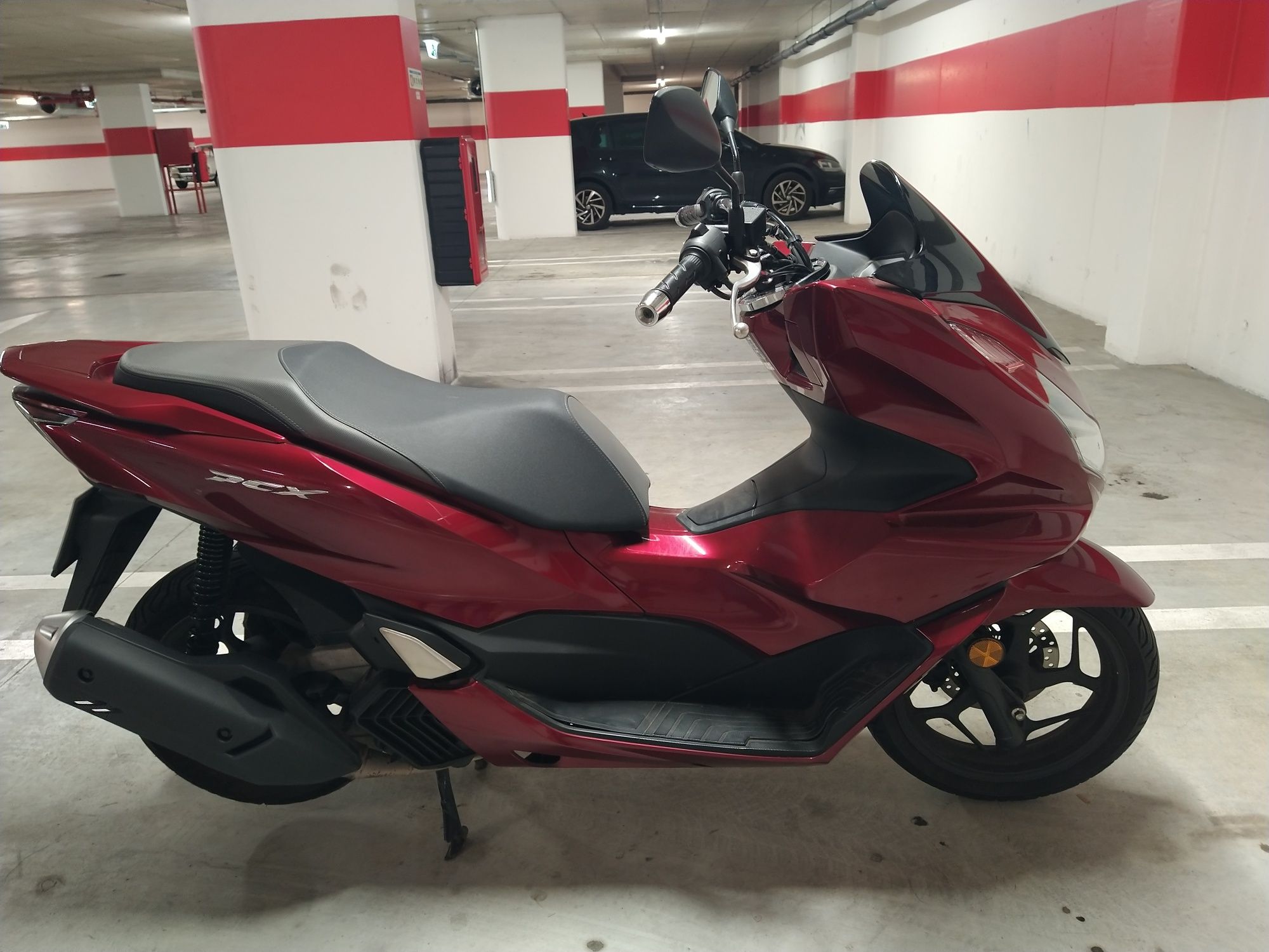 Honda pcx semi nova