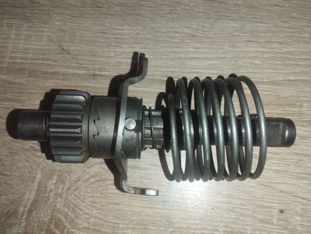 Starter kopniak sprężyna mechanizm MZ etz 250 251 części DDR