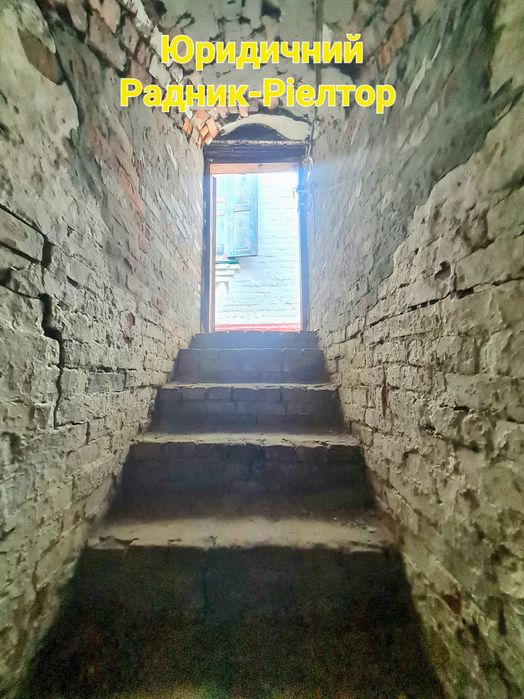 Продаж преміального будинку біля Дніпра, с. Коробівка, вул. Набережна