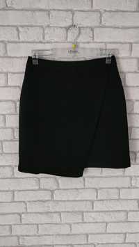 Nowa czarna elegancka spódniczka M
