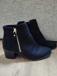 Женские короткие замшевые сапоги, ботинки H&M