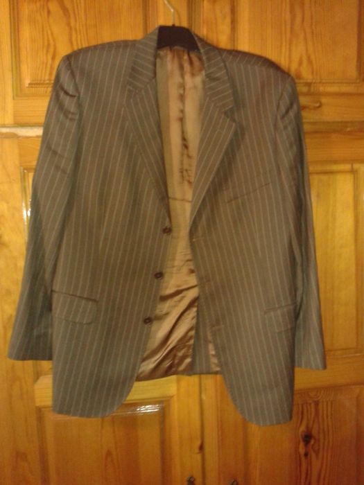 Vendo blazers em bom estado para Homem, Tamanhos L e XL.,